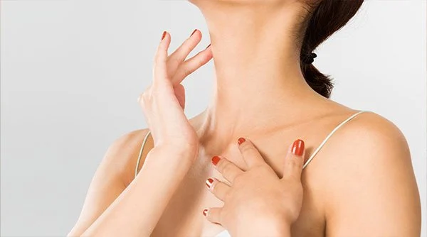 How to Get Rid of Neck Lines With Skincare
