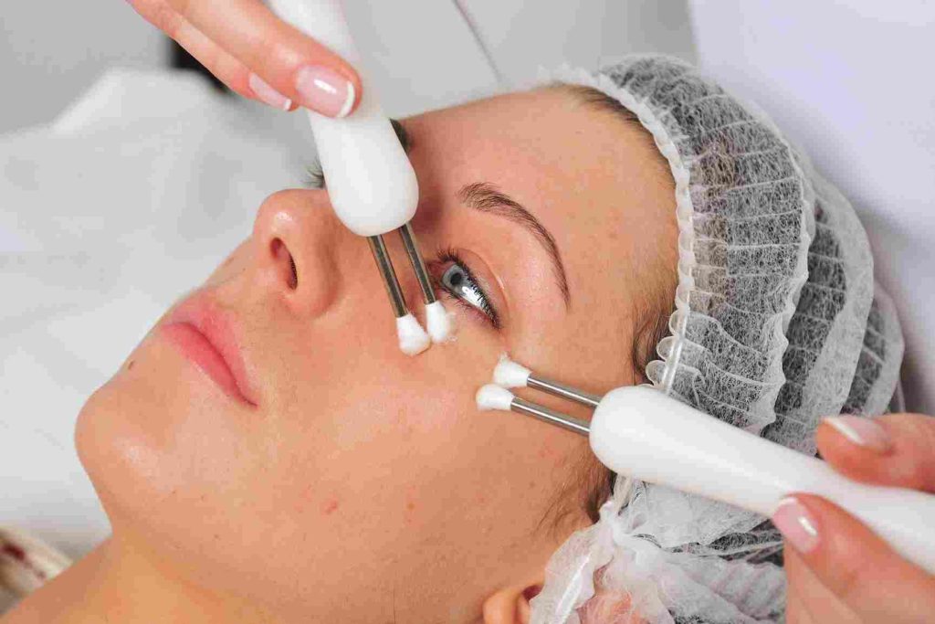 face lifting treatment  